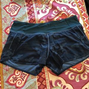 Blue Camo Lululemon Speed Shorts - Size 8
